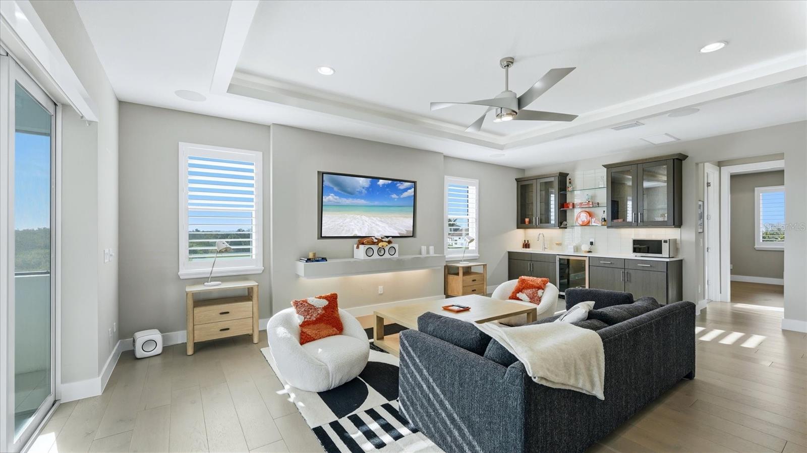 LEGENDS BAY - Residential