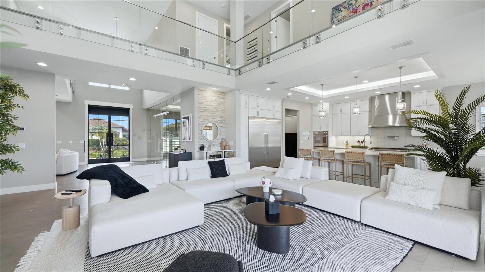 LEGENDS BAY - Residential