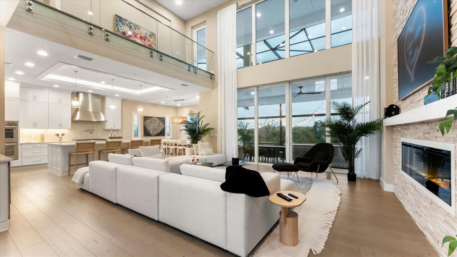 LEGENDS BAY - Residential