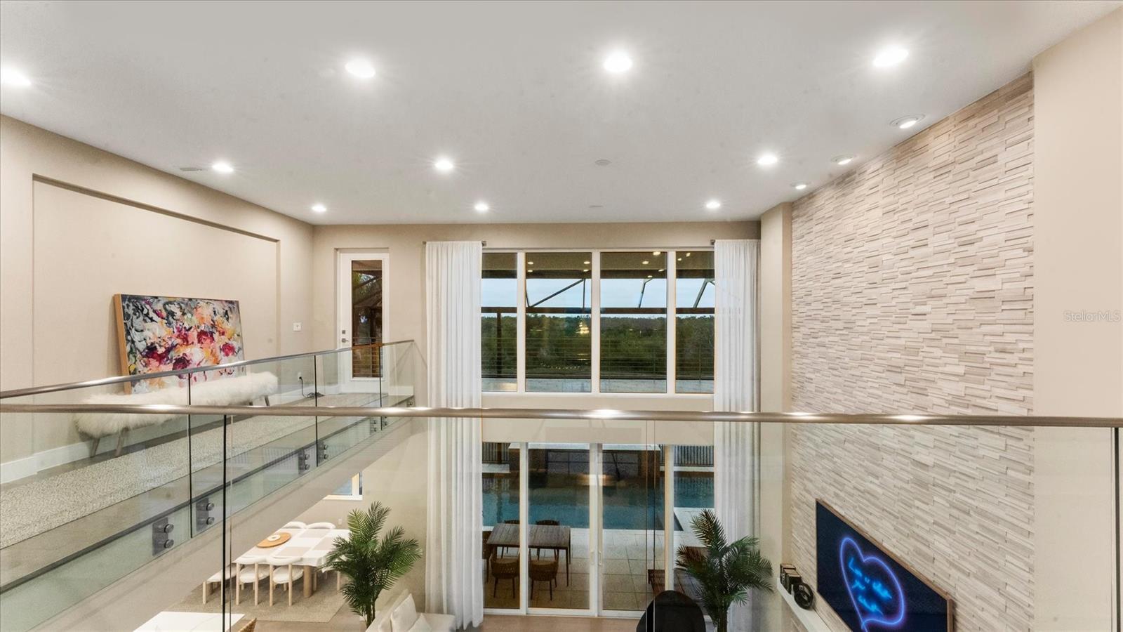 LEGENDS BAY - Residential