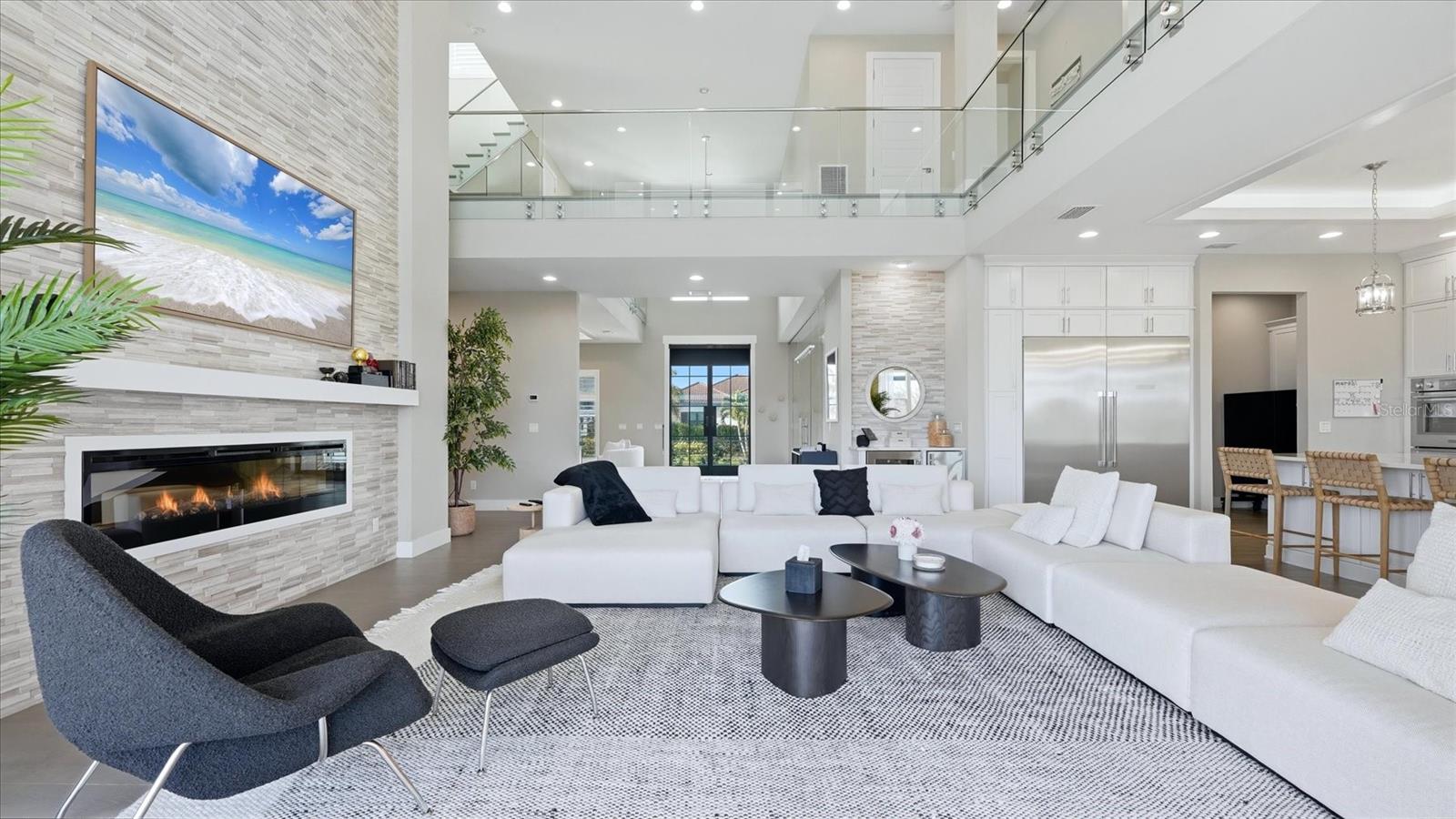 LEGENDS BAY - Residential