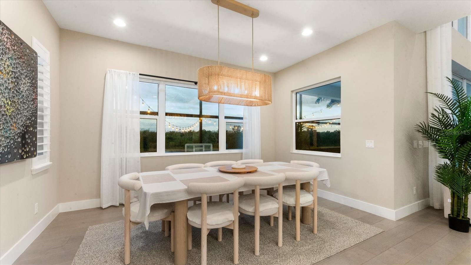 LEGENDS BAY - Residential