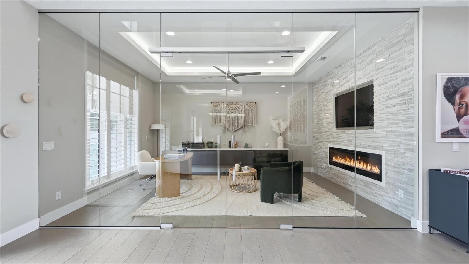 LEGENDS BAY - Residential