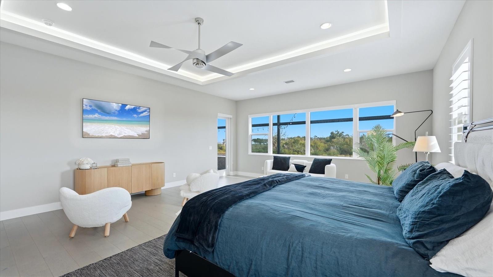 LEGENDS BAY - Residential