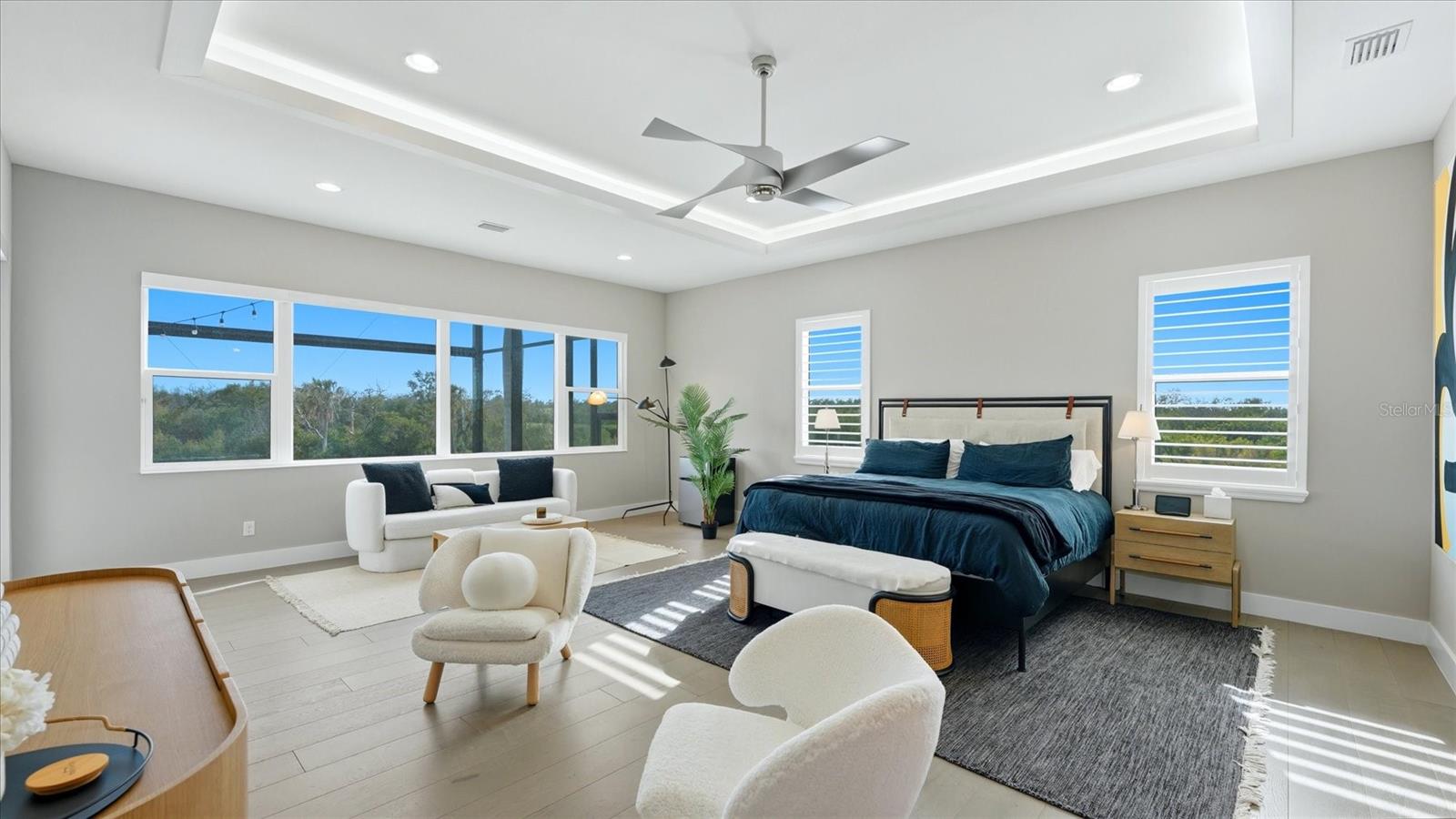 LEGENDS BAY - Residential