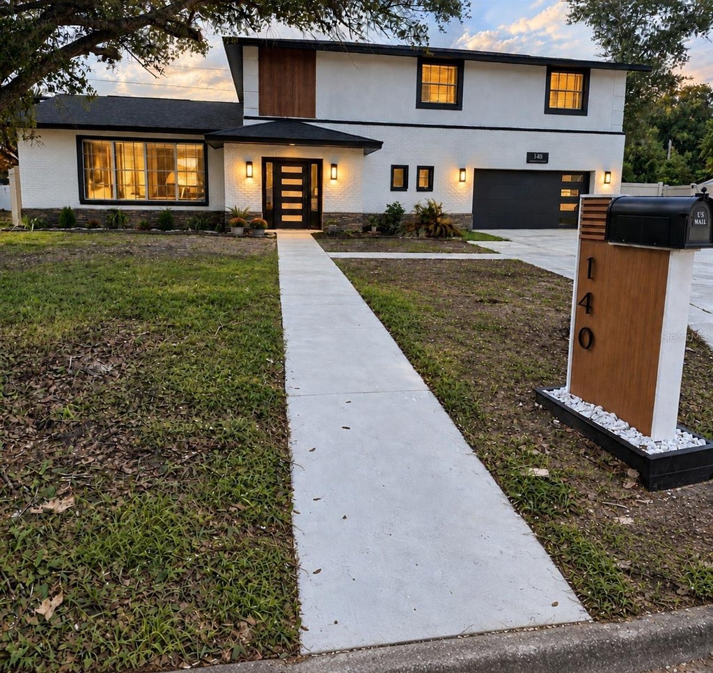 Photo of 140 Windglow Trail, Maitland, FL 32751 (MLS # OM733685)