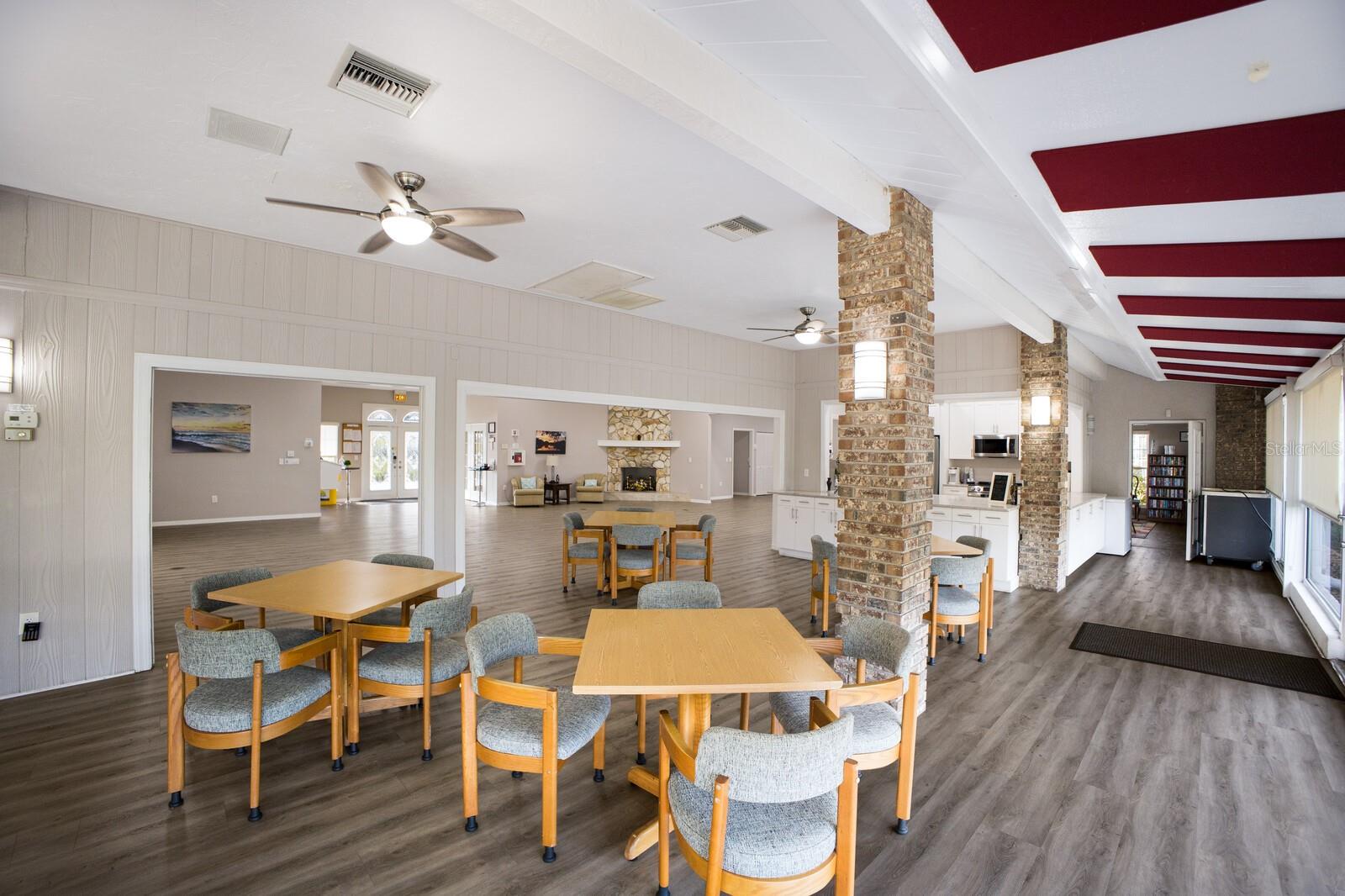 GARDEN LAKES VILLAS SEC 2 - Residential