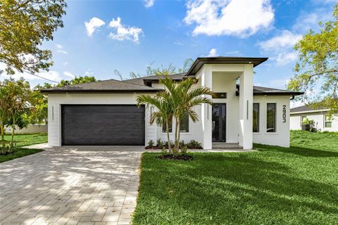 Photo of 2903 10th Street SW, Lehigh Acres, FL 33976 (MLS # C7524099)