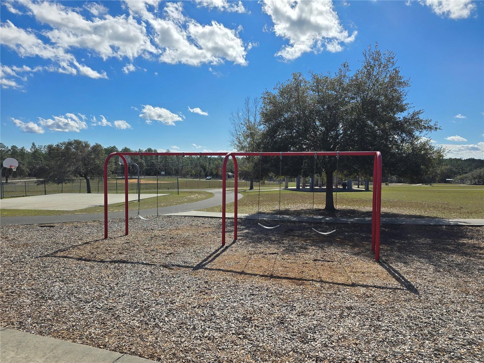 RAINBOW LAKES ESTATES - Residential