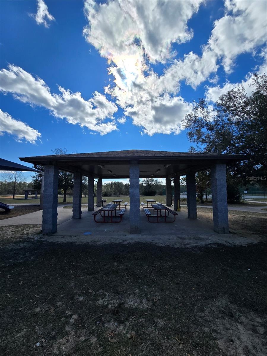 RAINBOW LAKES ESTATES - Residential