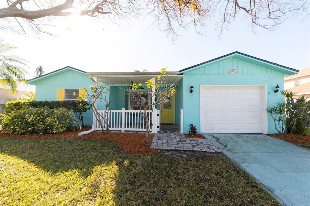 Photo of 12921 129th Avenue, Largo, FL 33774 (MLS # A4708205)