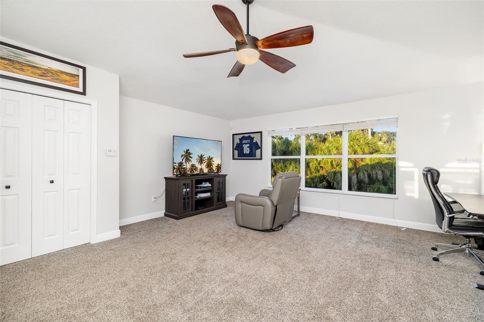 ANCIENT OAKS UNITS 2 & 3 - Residential