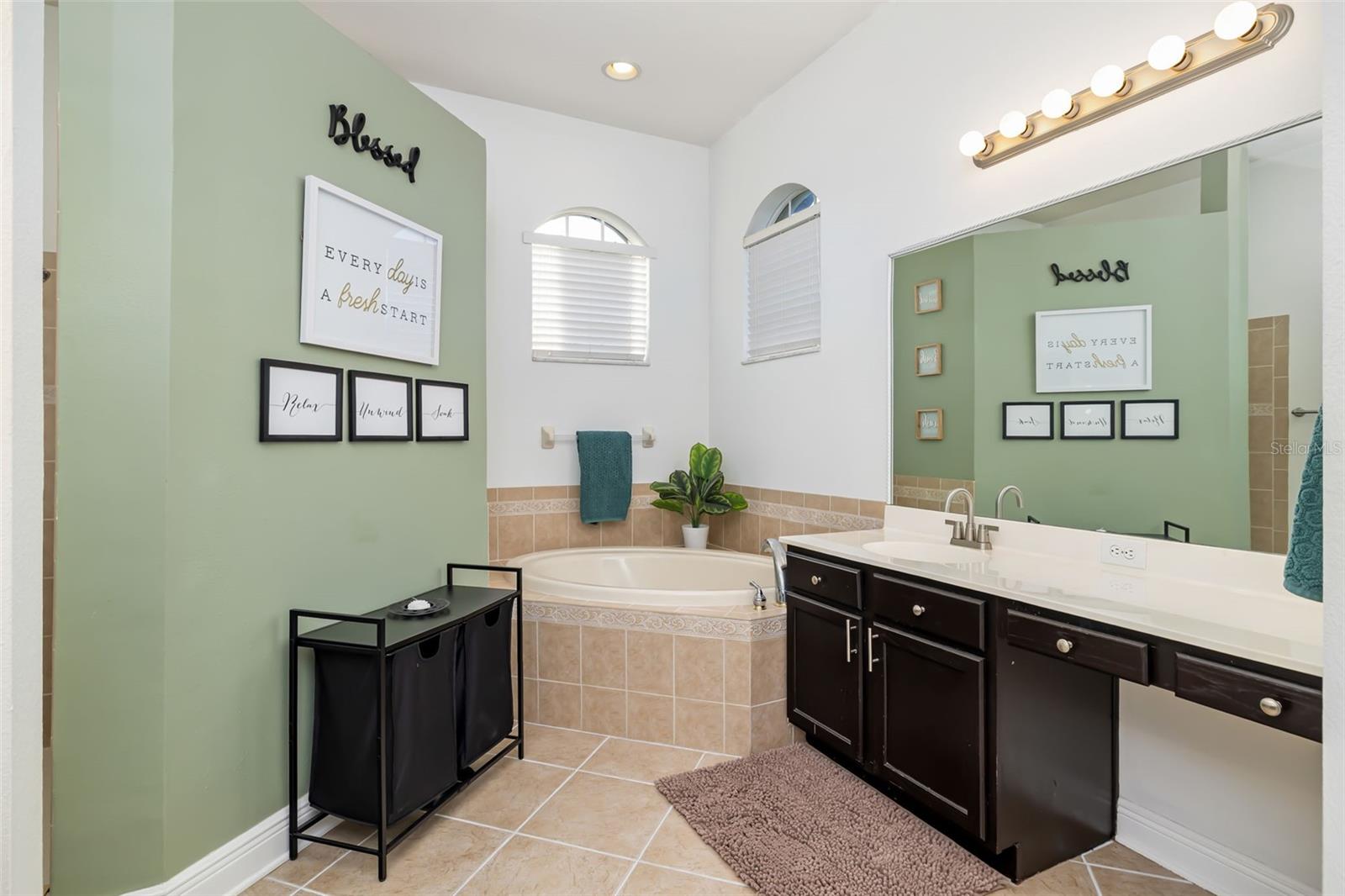 ANCIENT OAKS UNITS 2 & 3 - Residential