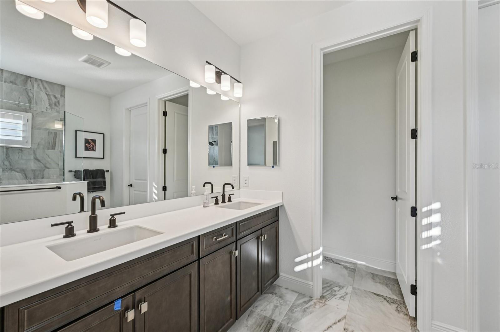 GRAND PARK PH 2 - Residential