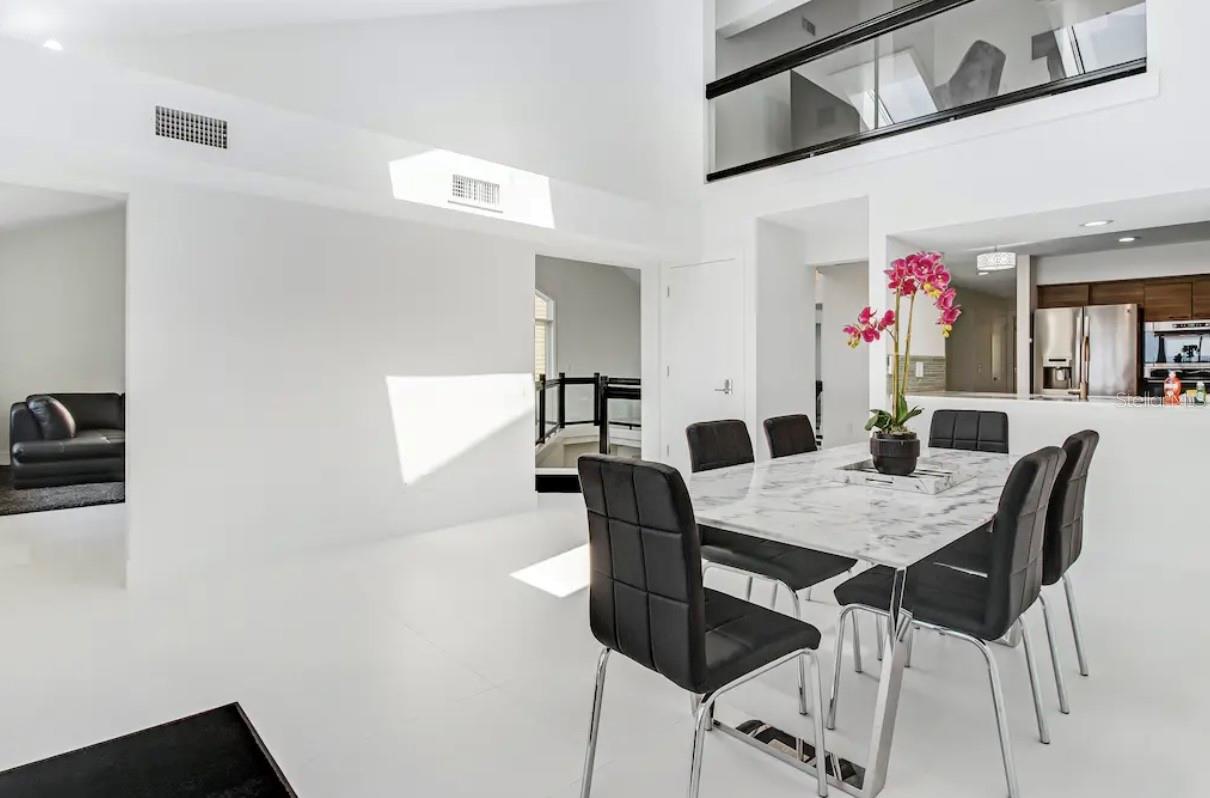 TIDY ISLAND PH II - Residential Lease
