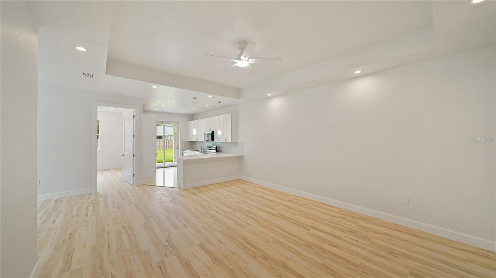 8 BUNKER VIEW PLACE