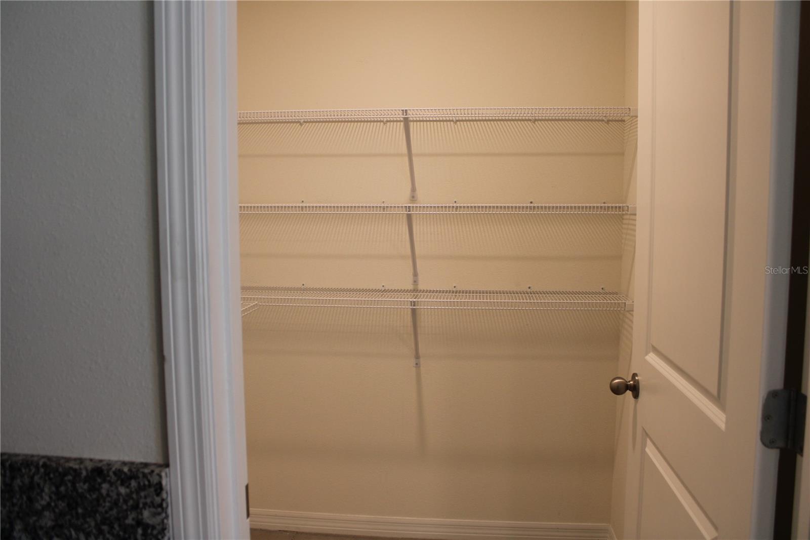 EVERGREEN PH I - Residential Lease