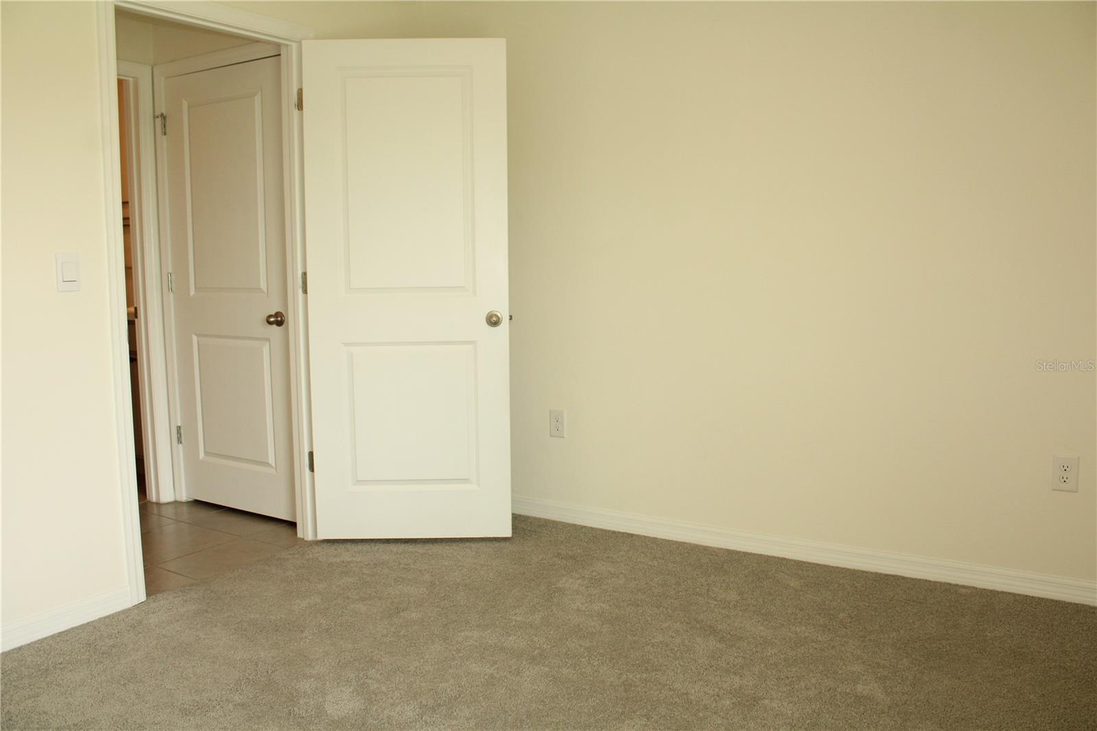 EVERGREEN PH I - Residential Lease