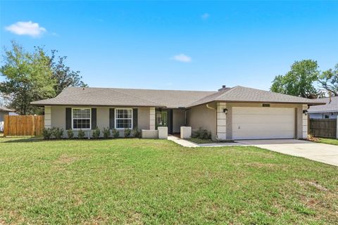 Photo of 8636 Alegre Cir, Orlando, FL 32819 (MLS # O6392130)