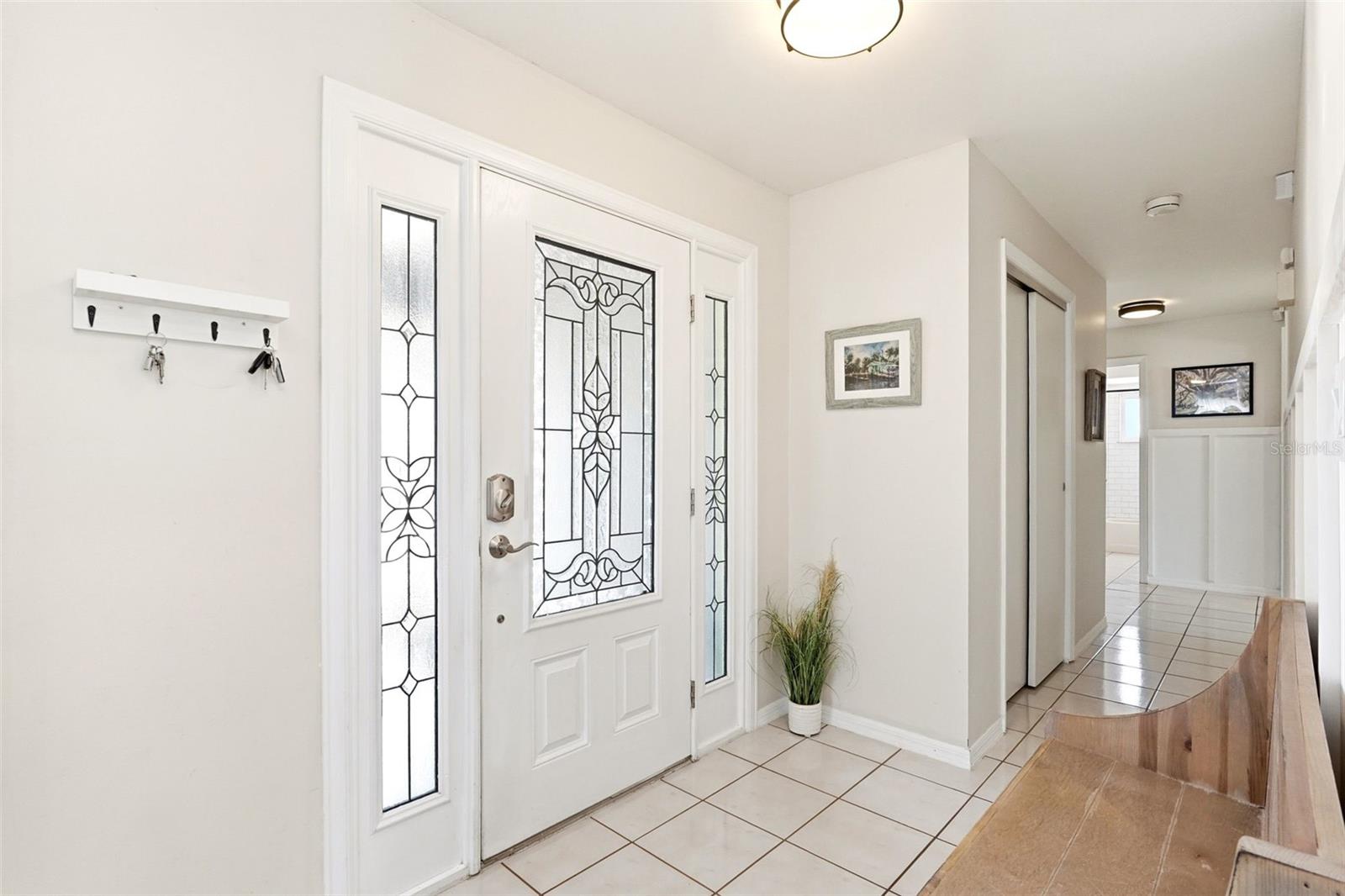 BAY LKS/GRANADA SEC V - Residential