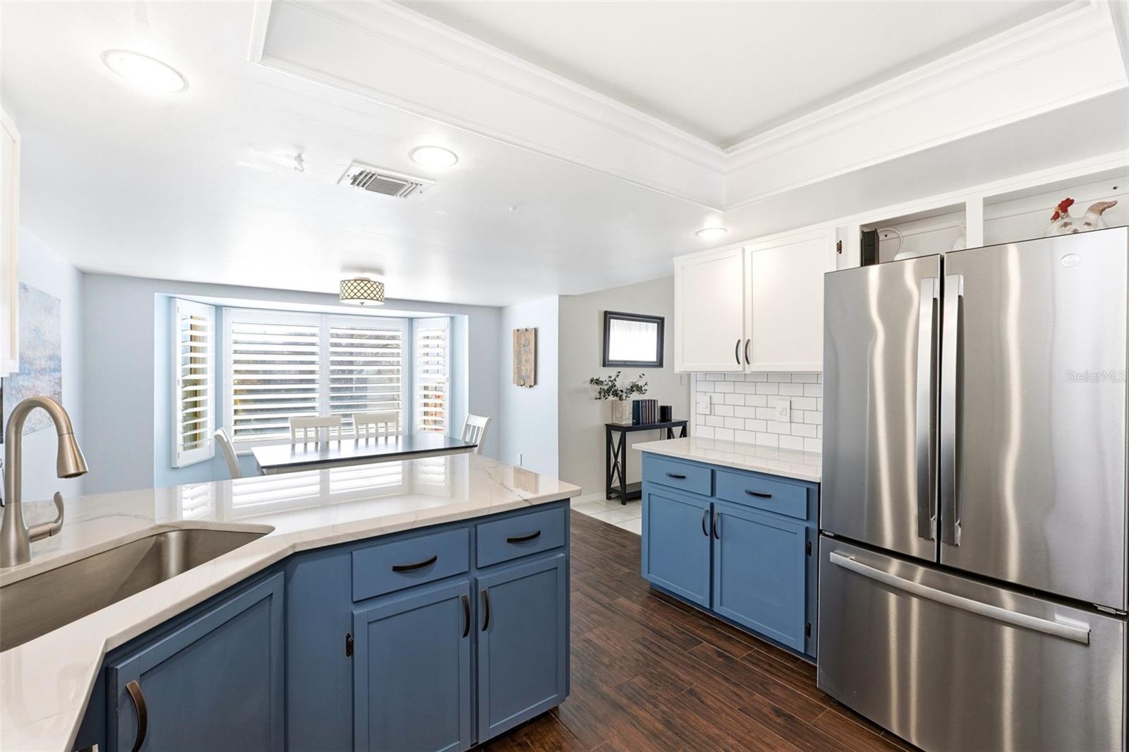 BAY LKS/GRANADA SEC V - Residential