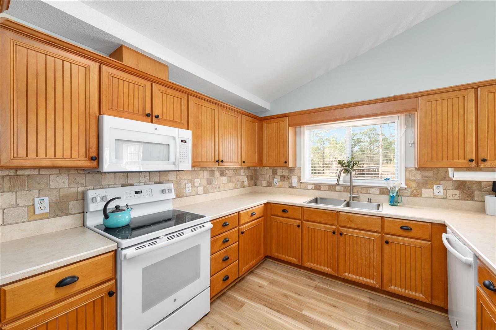 TRIPLE CROWN FARMS 01 - Residential