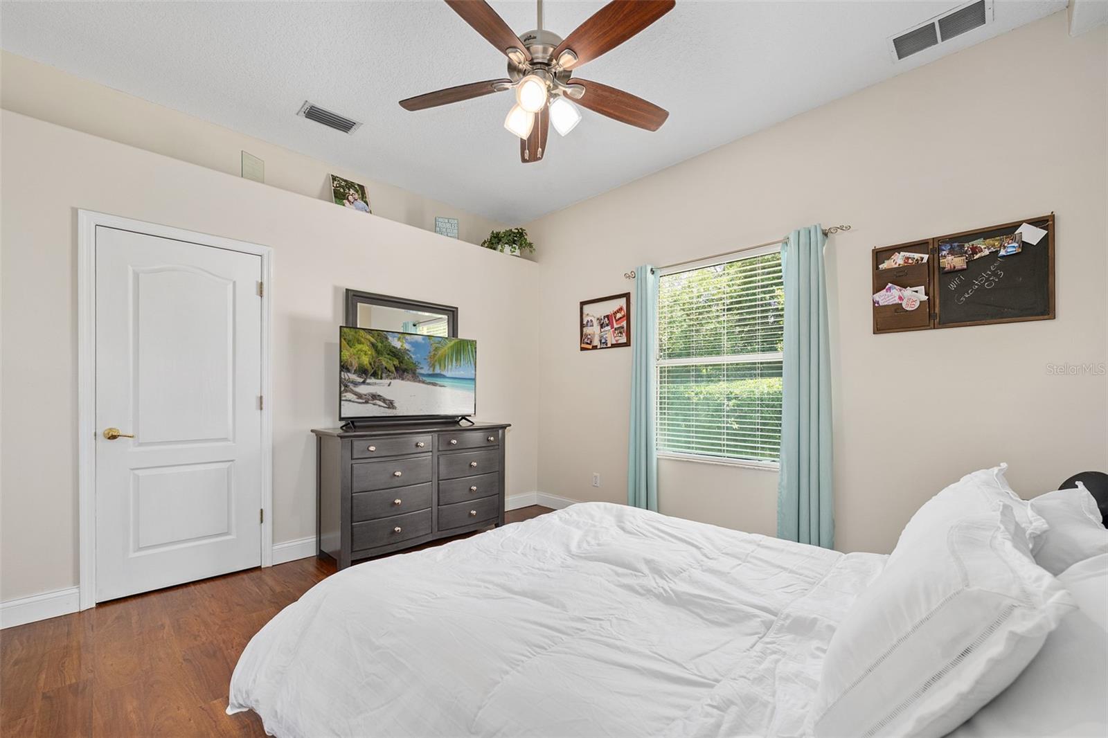 CHELSFORD HEIGHTS UNIT 05 PH 01 HUNTERS RIDGE - Residential
