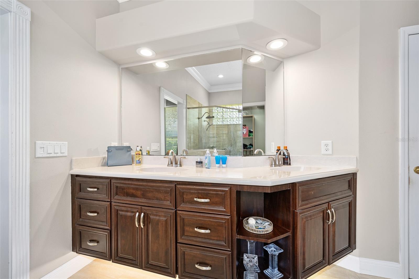 CHELSFORD HEIGHTS UNIT 05 PH 01 HUNTERS RIDGE - Residential