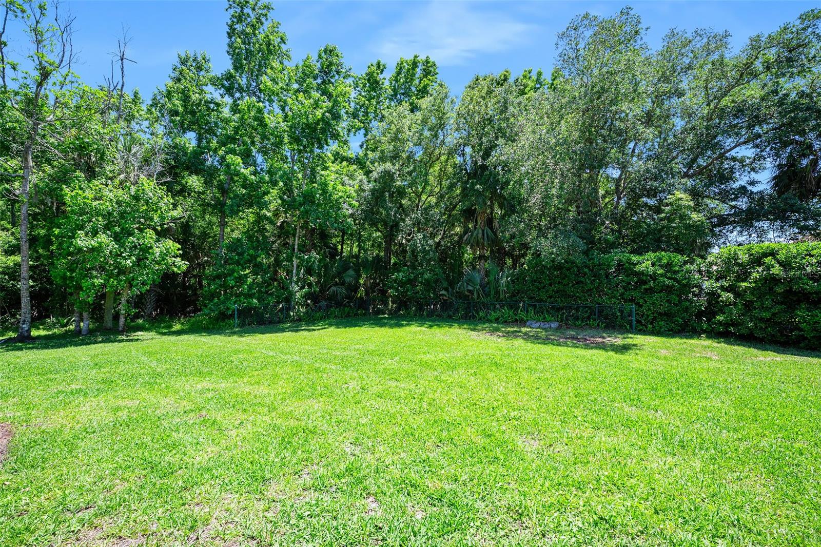 CHELSFORD HEIGHTS UNIT 05 PH 01 HUNTERS RIDGE - Residential