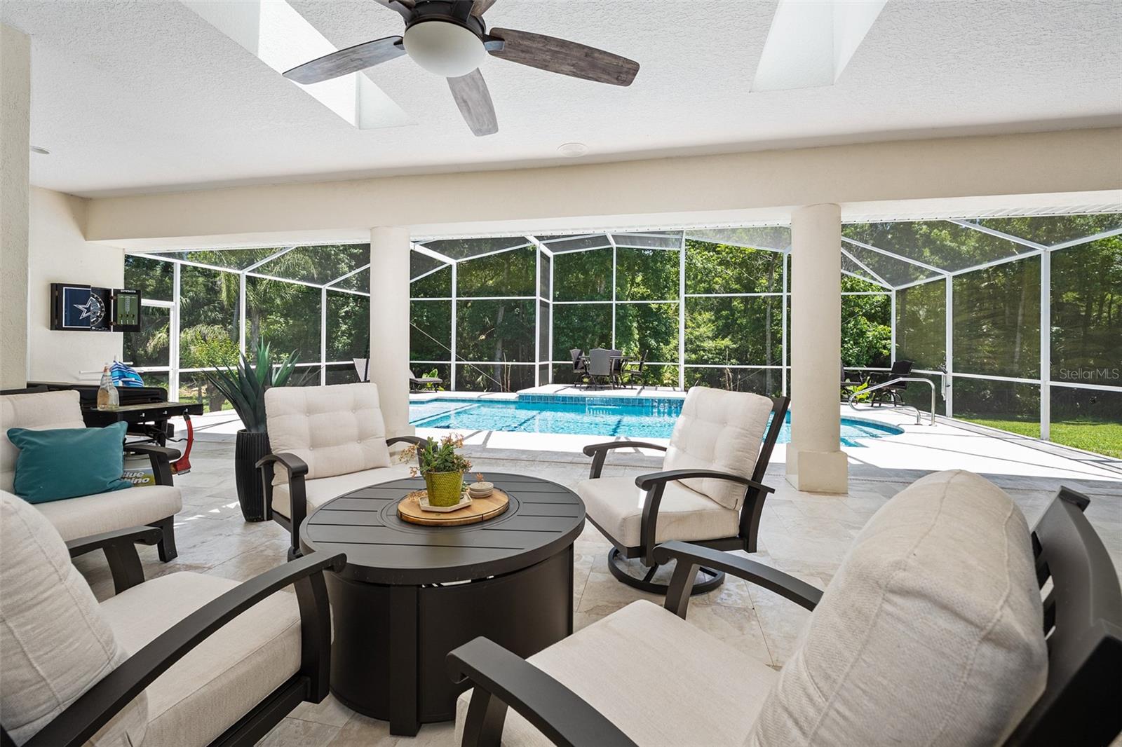 CHELSFORD HEIGHTS UNIT 05 PH 01 HUNTERS RIDGE - Residential