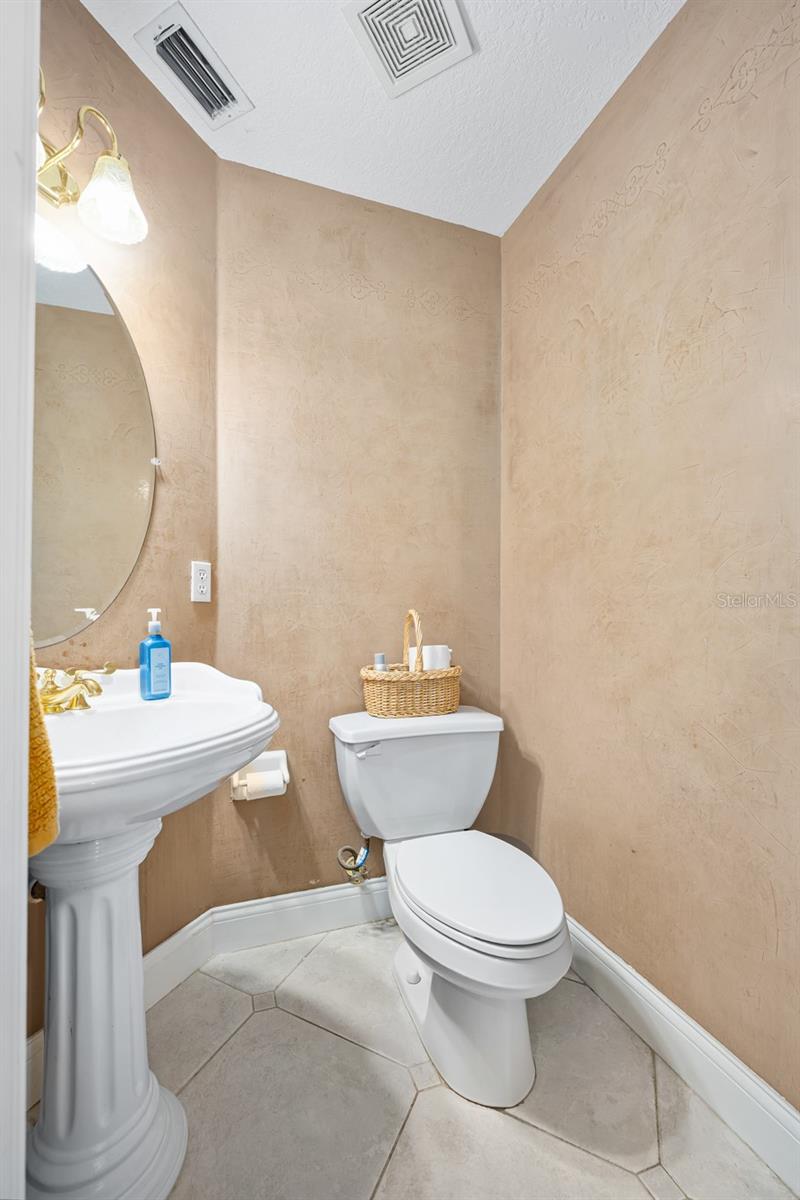 CHELSFORD HEIGHTS UNIT 05 PH 01 HUNTERS RIDGE - Residential