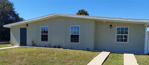 Photo of 3165 Crestwood Drive, Port Charlotte, FL 33952 (MLS # C7516396)