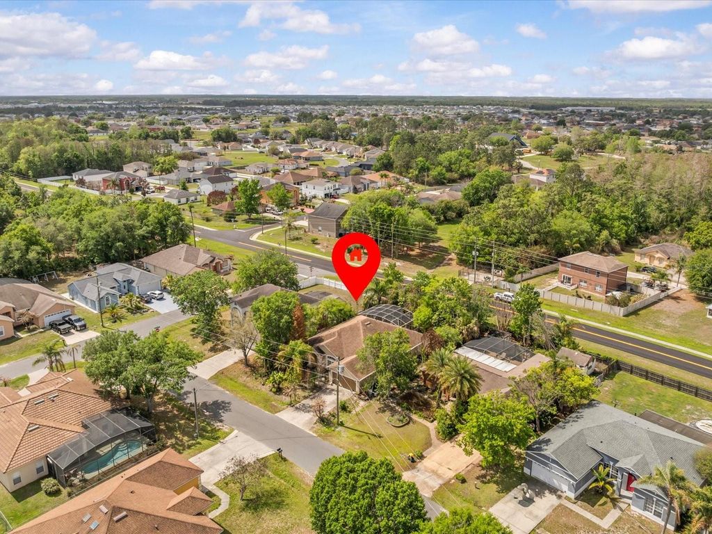 Photo of 722 Tahiti Drive, Kissimmee, FL 34758 (MLS # S5146980)