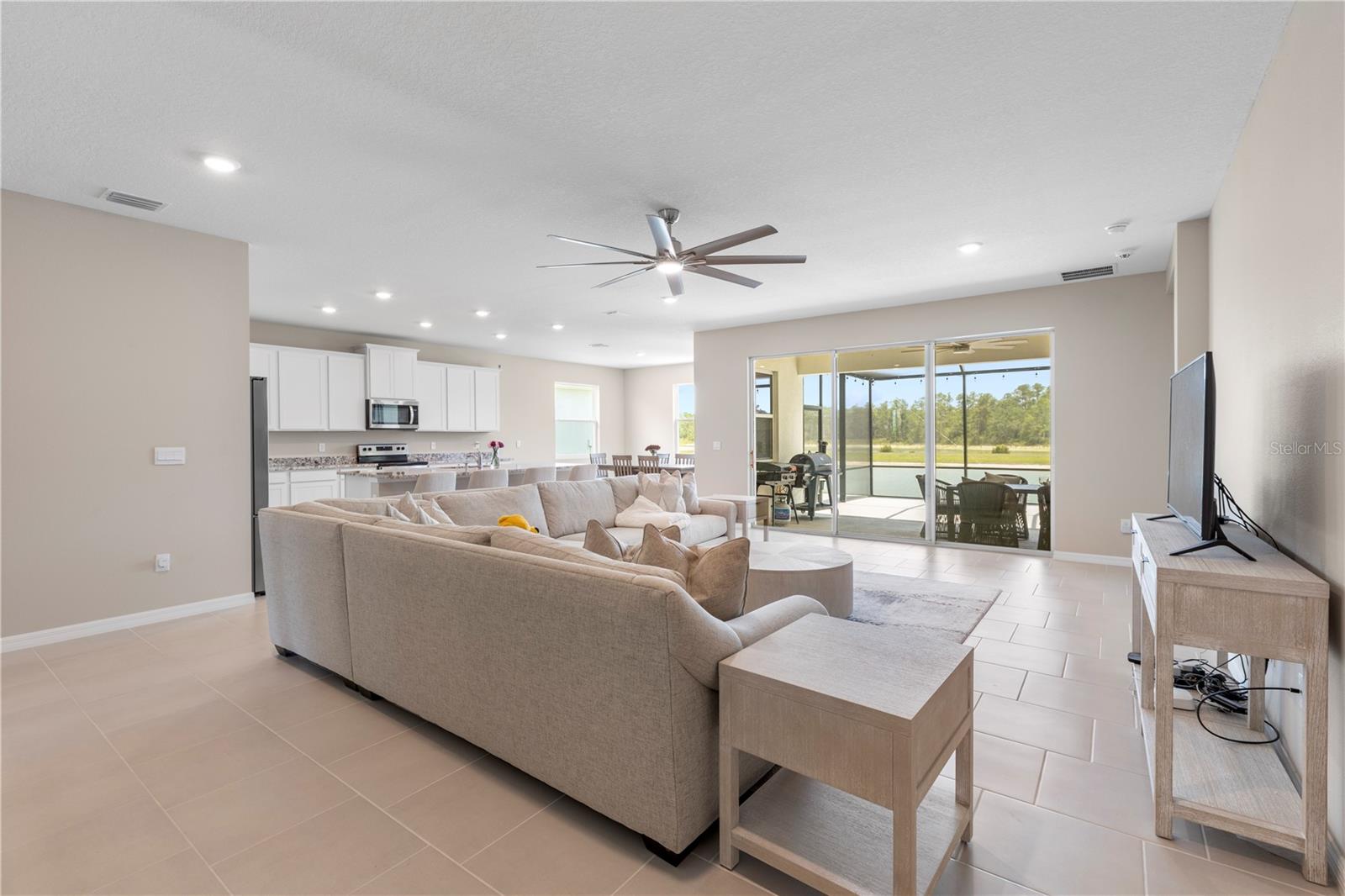 AVALON PARK WEST PH 3 - Residential Lease