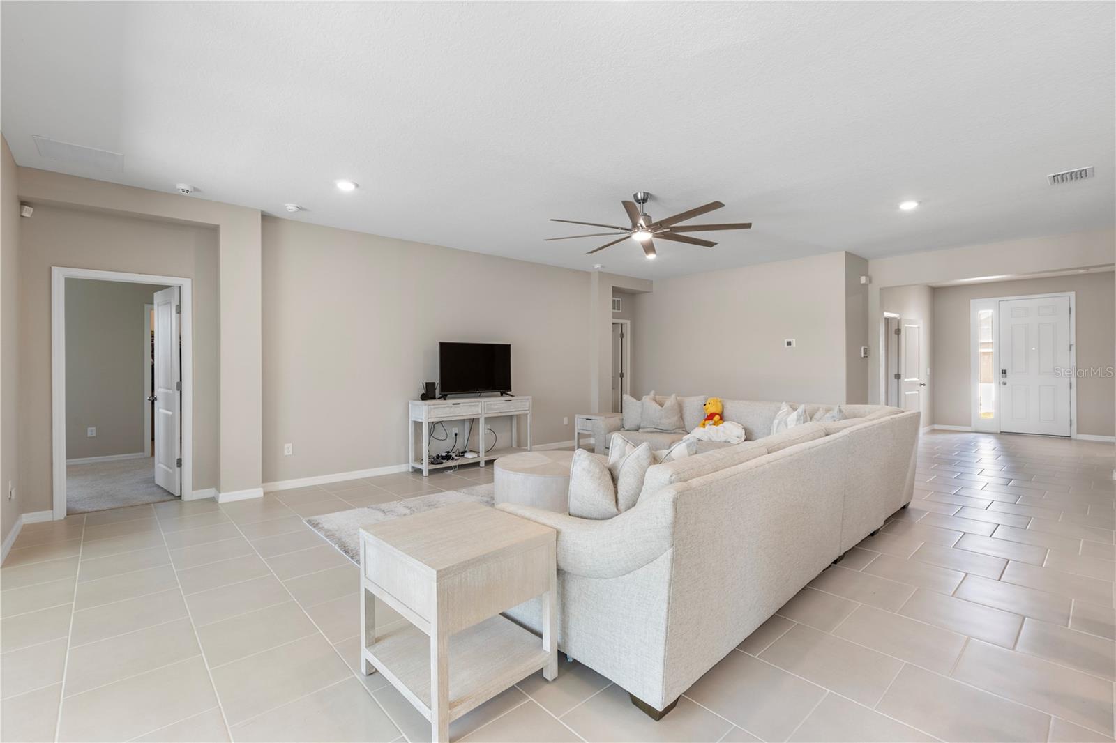 AVALON PARK WEST PH 3 - Residential Lease