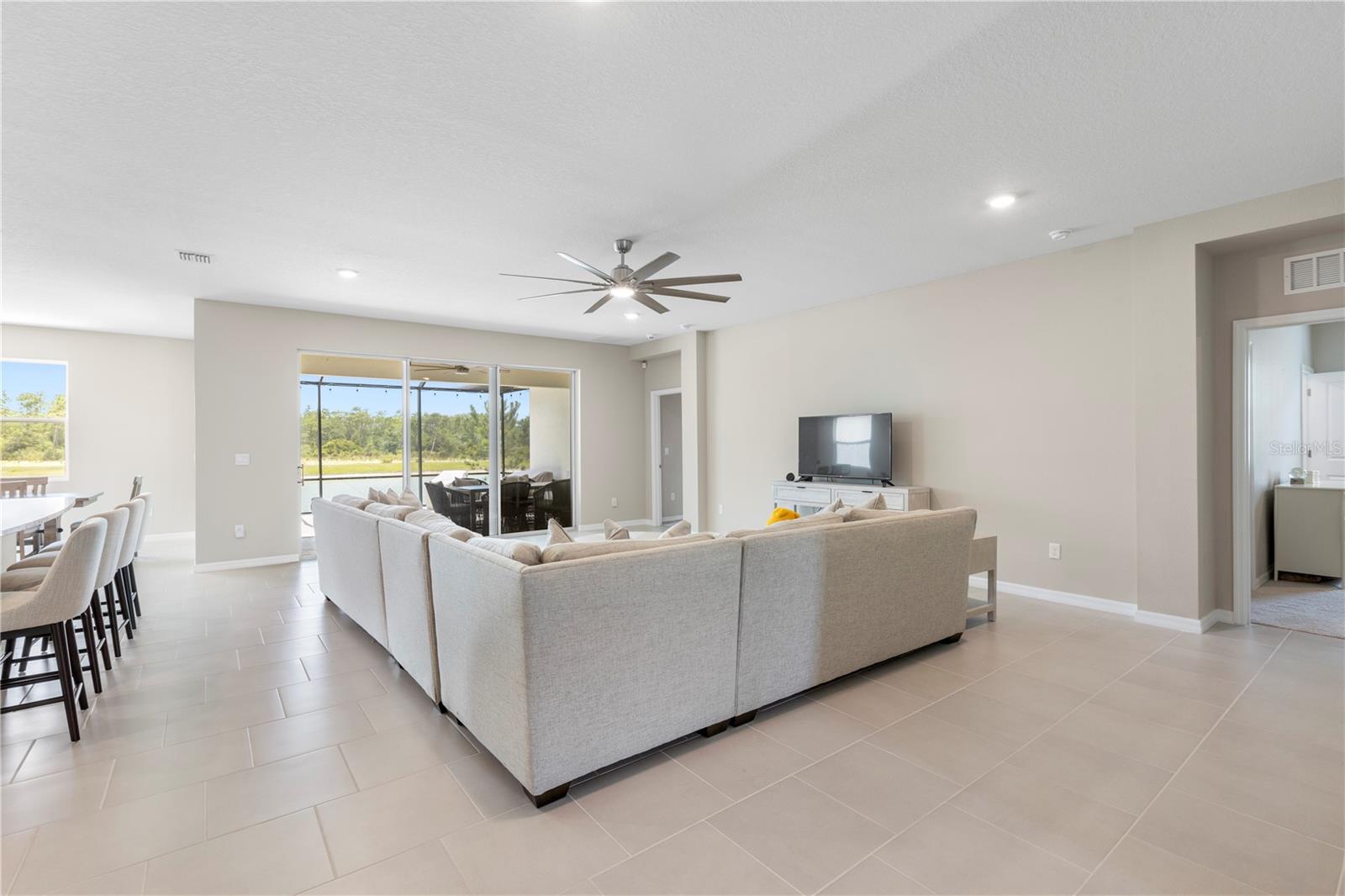 AVALON PARK WEST PH 3 - Residential Lease