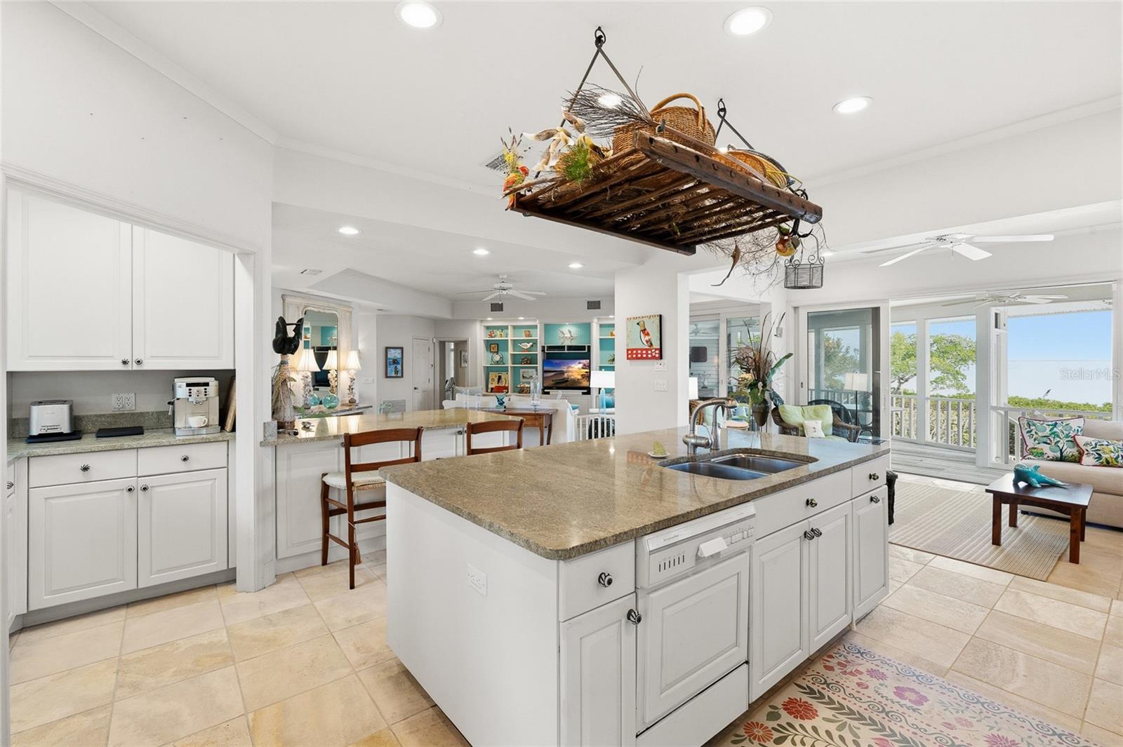 EAST SHORE ACRES - Residential