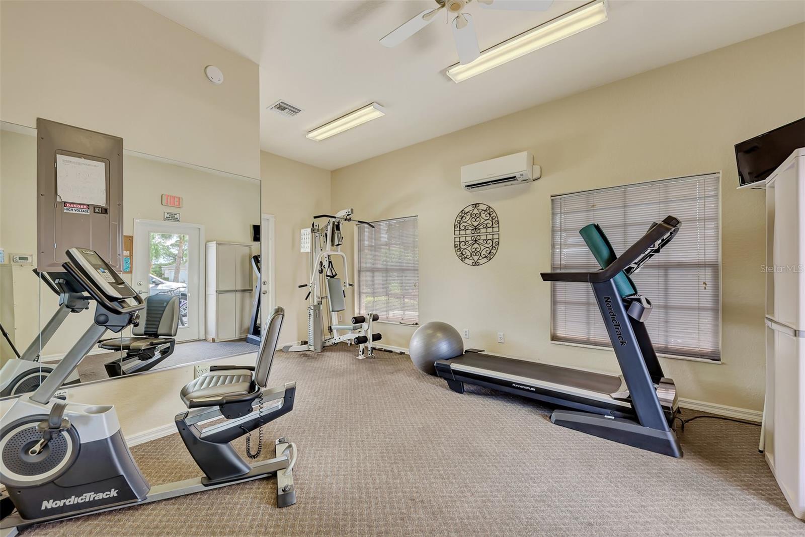VILLAS OF SABAL TRACE - Residential