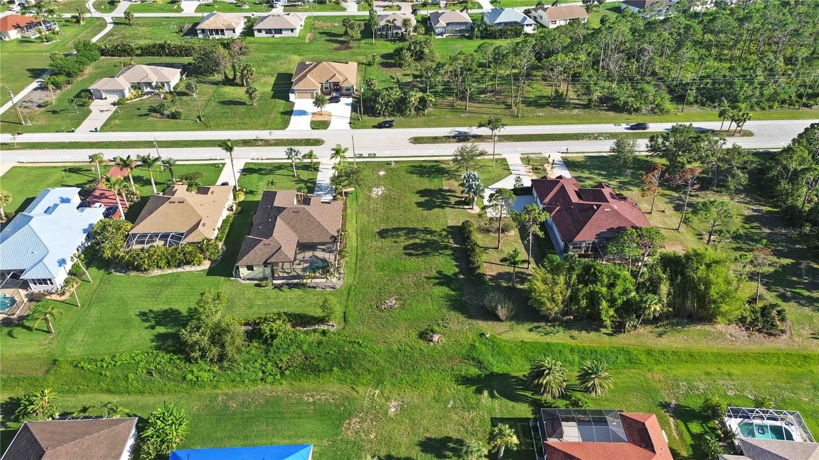 ROTONDA WEST LONG MEADOW - Land