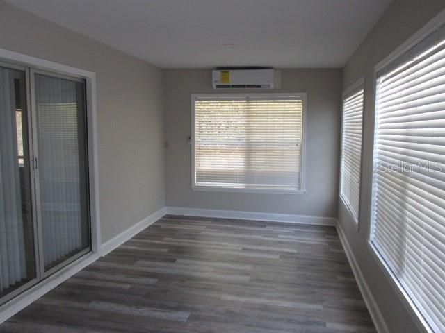 WINDGROVE - Residential