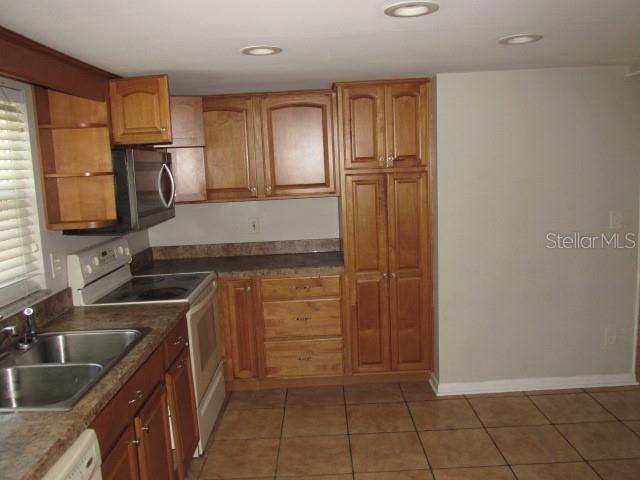 WINDGROVE - Residential