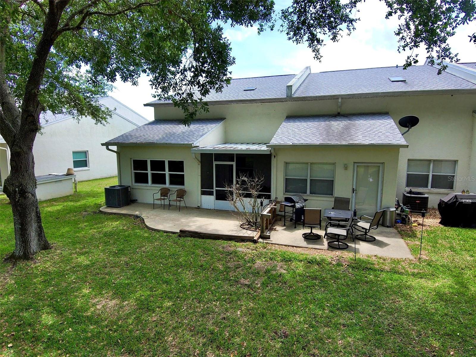 2251 CANDLEWOOD LANE E