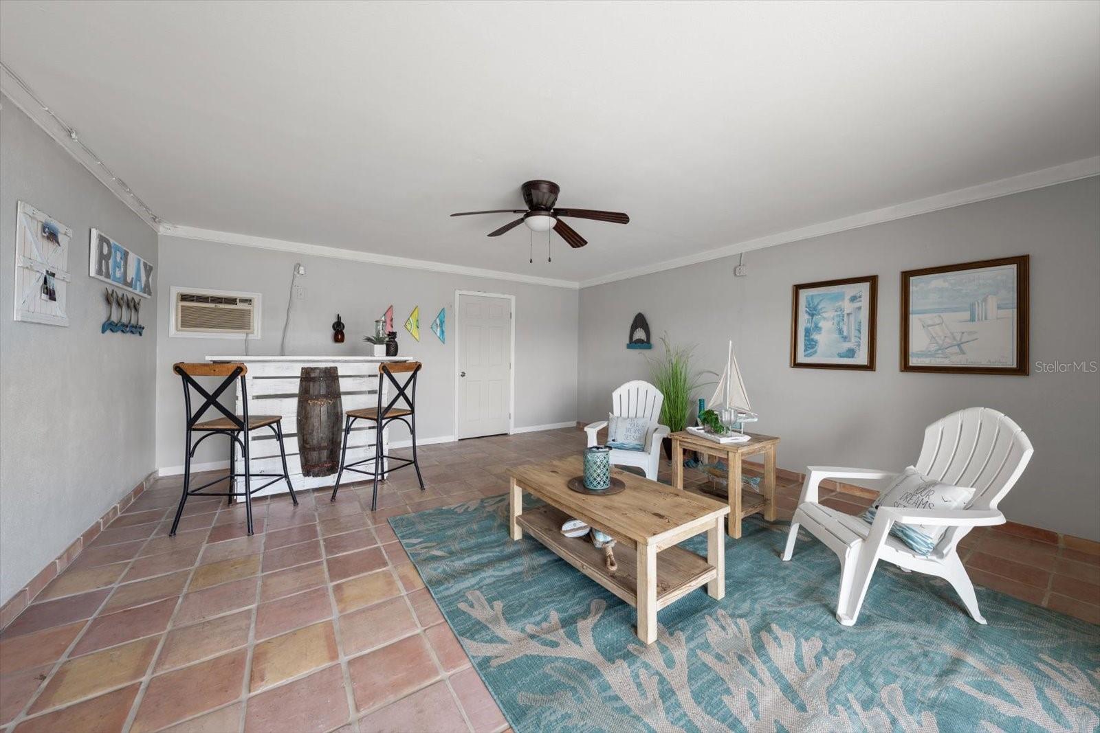 ADMIRALITY THE CONDO - Residential