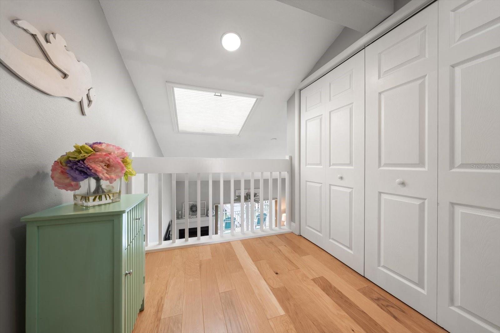 ADMIRALITY THE CONDO - Residential