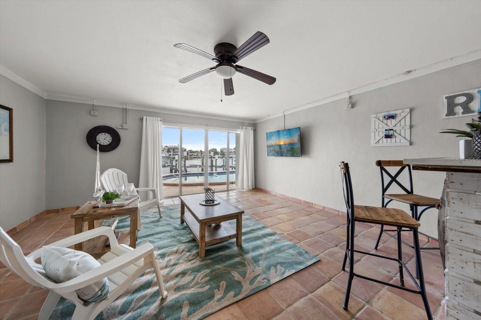 ADMIRALITY THE CONDO - Residential