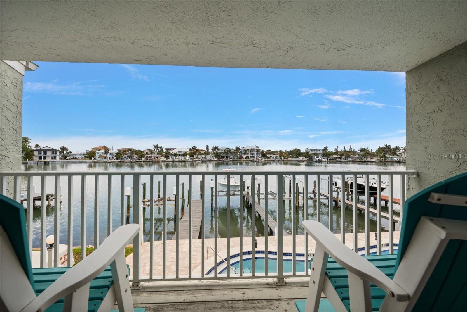 ADMIRALITY THE CONDO - Residential