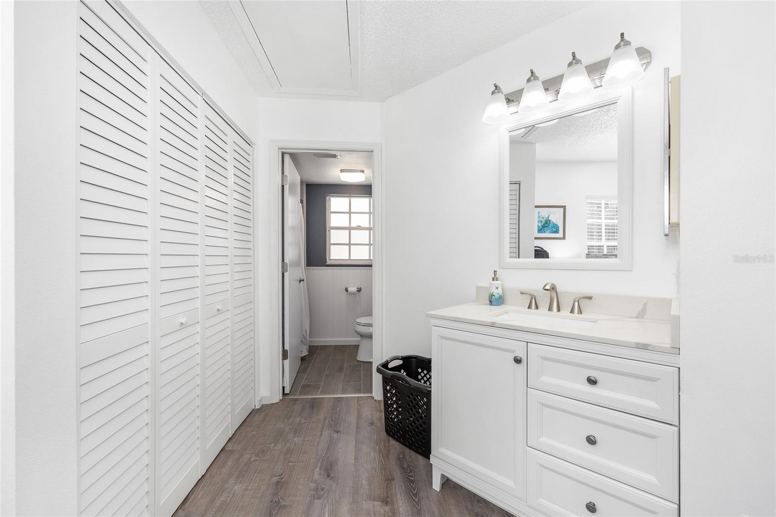 DERBY DOWNS - Residential