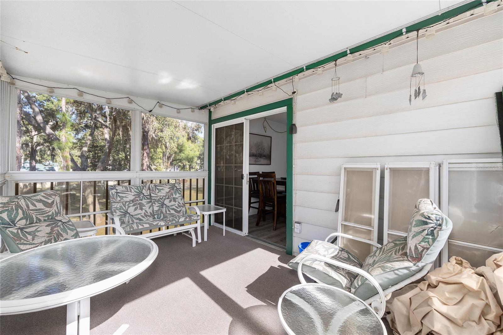 DERBY DOWNS - Residential