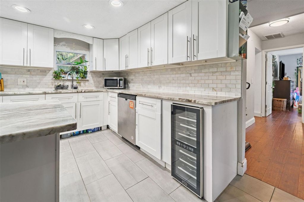Photo of 18812 Carr Drive, Lutz, FL 33559 (MLS # TB8405379)