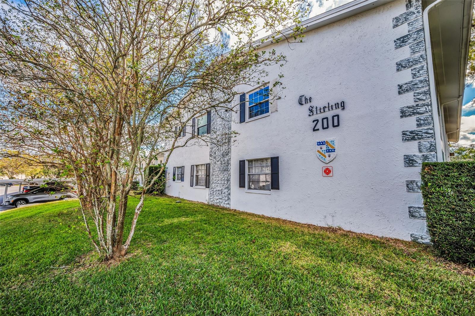 200 GLENNES LANE 206